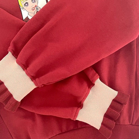 LEDIN Scream Printed Girl Red Crewneck sweatshirt Ruffle Cuff - Picture 5 of 10